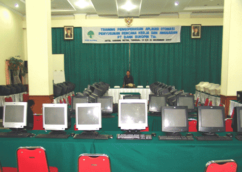 Sewa Komputer : Training PT. Bank BUKOPIN