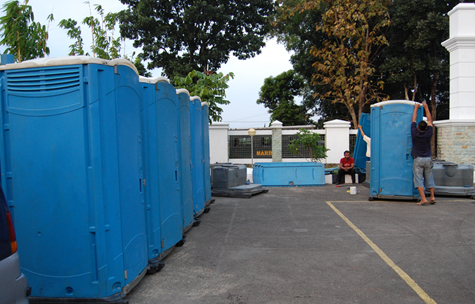 Rental Toilet Mobile