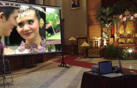 Sewa LCD Projector - Wedding - Pernikahan - Perkawinan - Resepsi