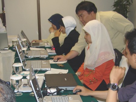 RH ProRent - Raja Sewa Laptop : PT. Visitek sewa Laptop 23 unit